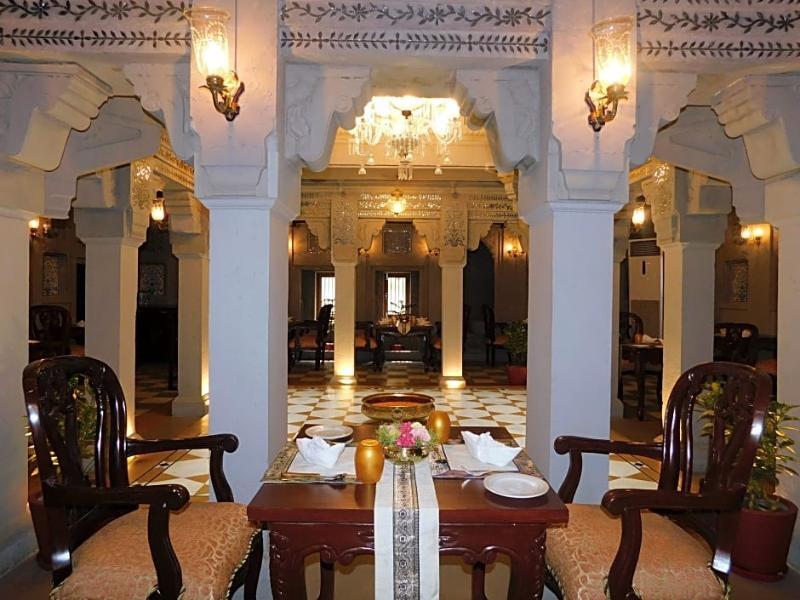 Brijrama Palace, Varanasi - By The Ganges Екстер'єр фото